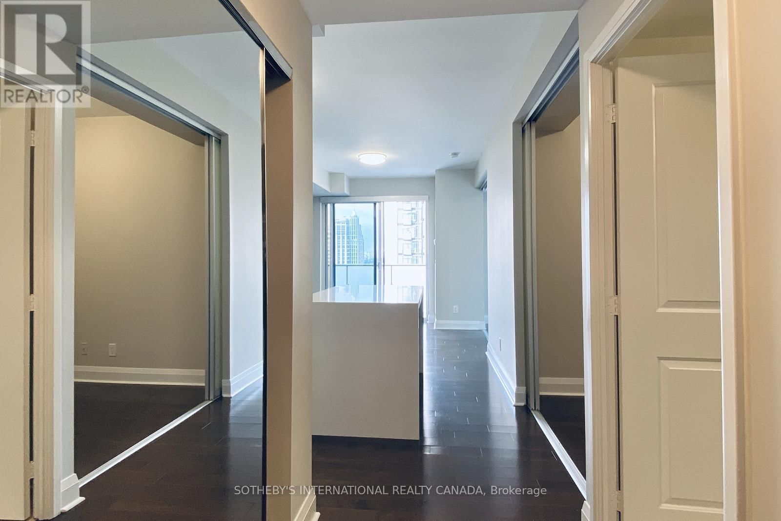 2309 - 1080 BAY STREET Image 3