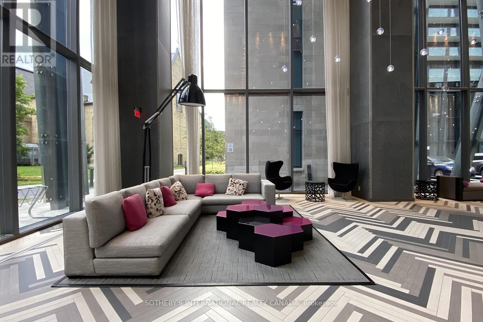 2309 - 1080 BAY STREET Image 31