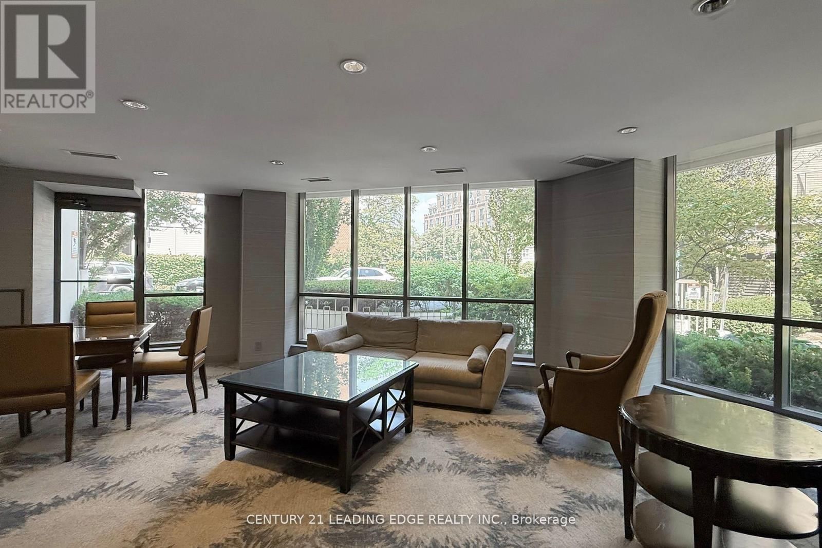 502 - 3 MCALPINE STREET Image 39