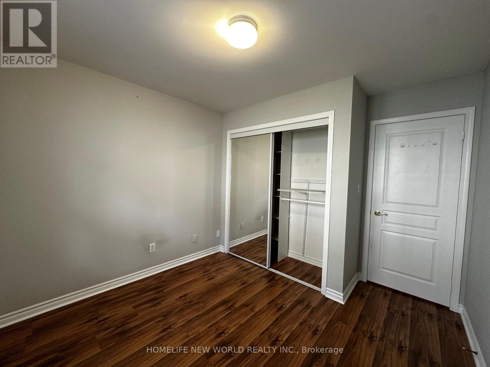 204 - 11 EVERSON DRIVE Image 12