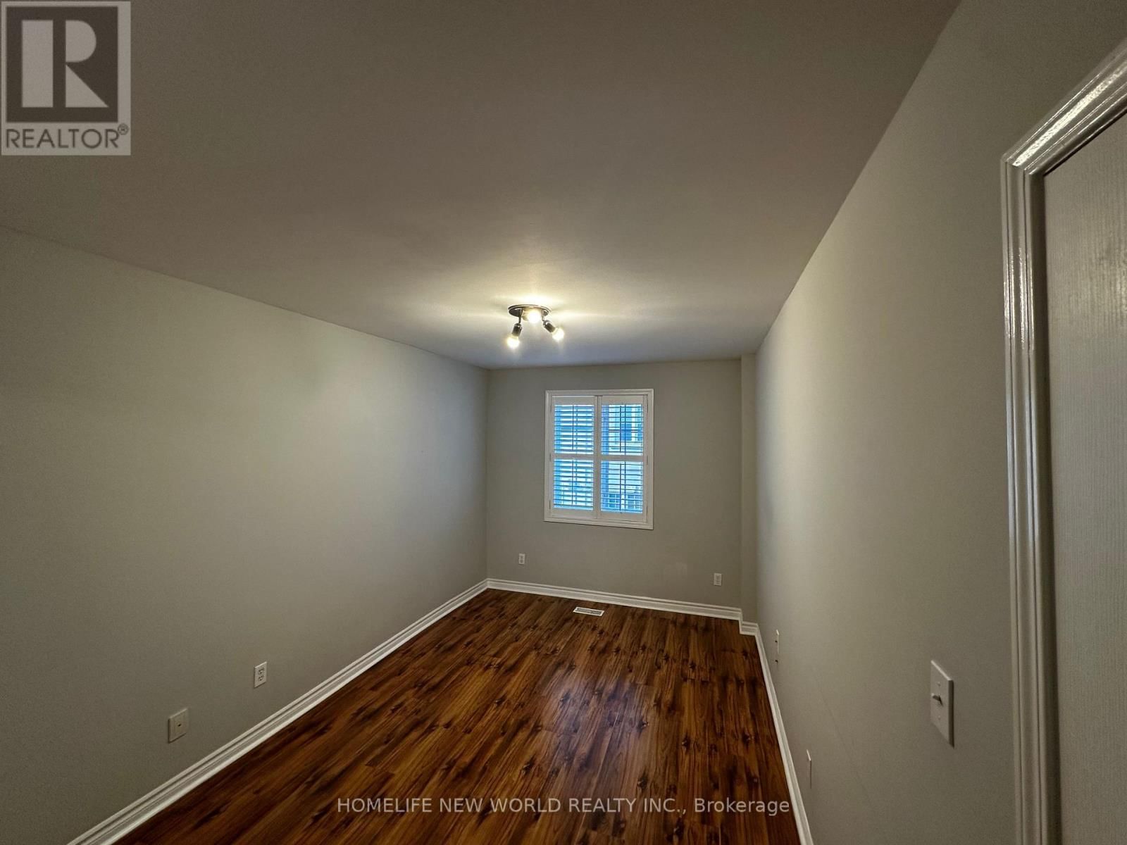 204 - 11 EVERSON DRIVE Image 13