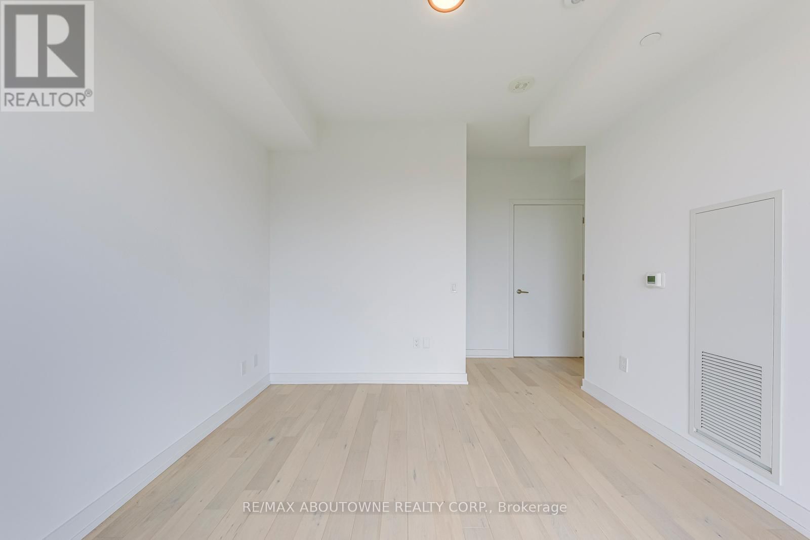 803 - 200 SUDBURY STREET Image 23