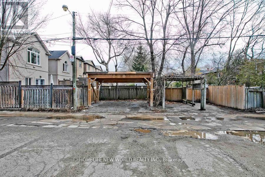 7 ROSLIN AVENUE Image 26