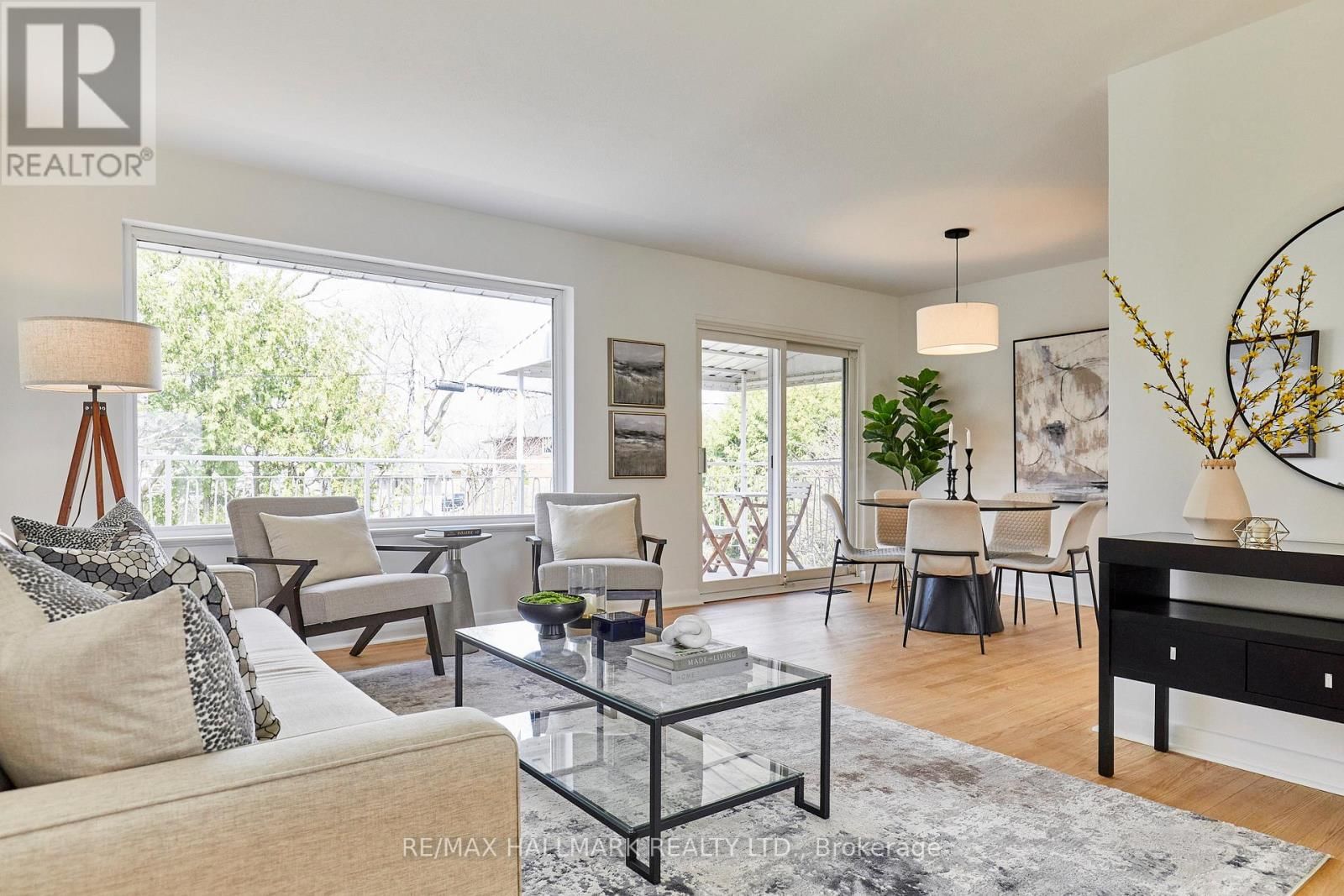 194 SLOANE AVENUE Image 4