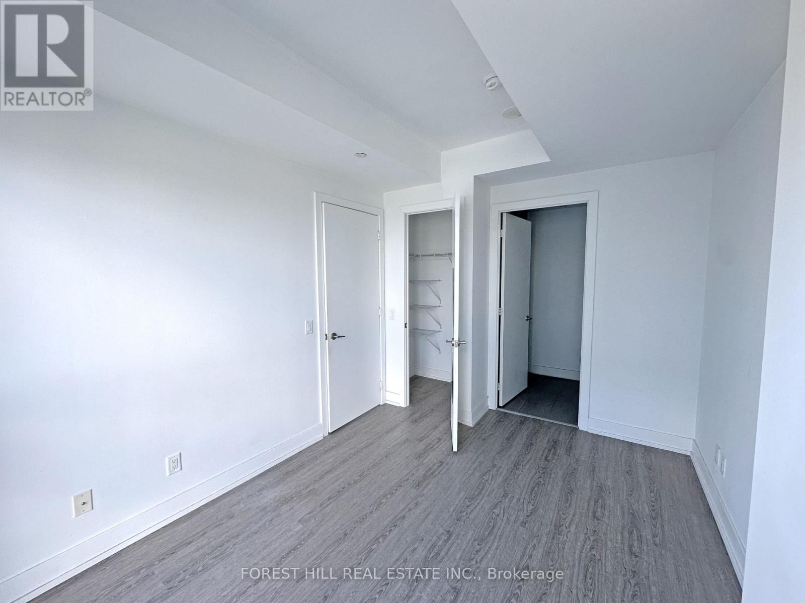 5501 - 7 GRENVILLE STREET Image 10