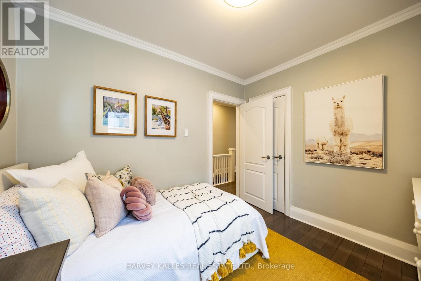 253 BROADWAY AVENUE Image 31