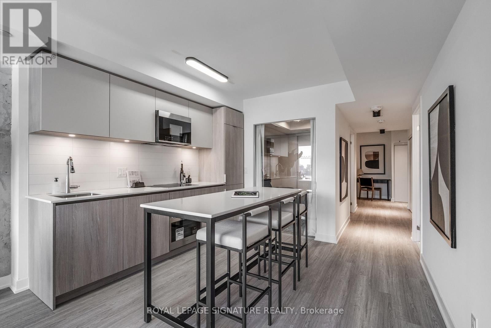 605 - 47 MUTUAL STREET Image 6