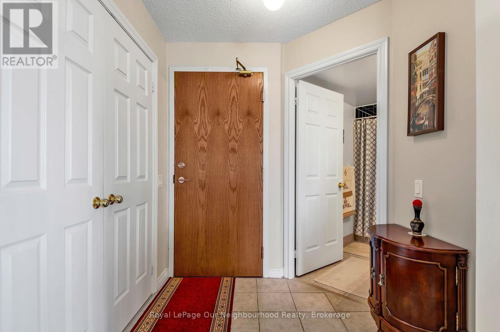 813 - 1720 EGLINTON AVENUE EAST Image 3