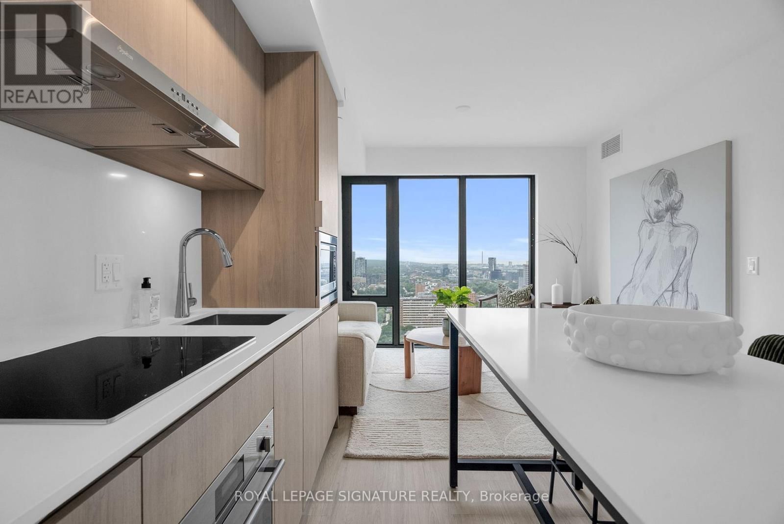 3106 - 47 MUTUAL STREET Image 8