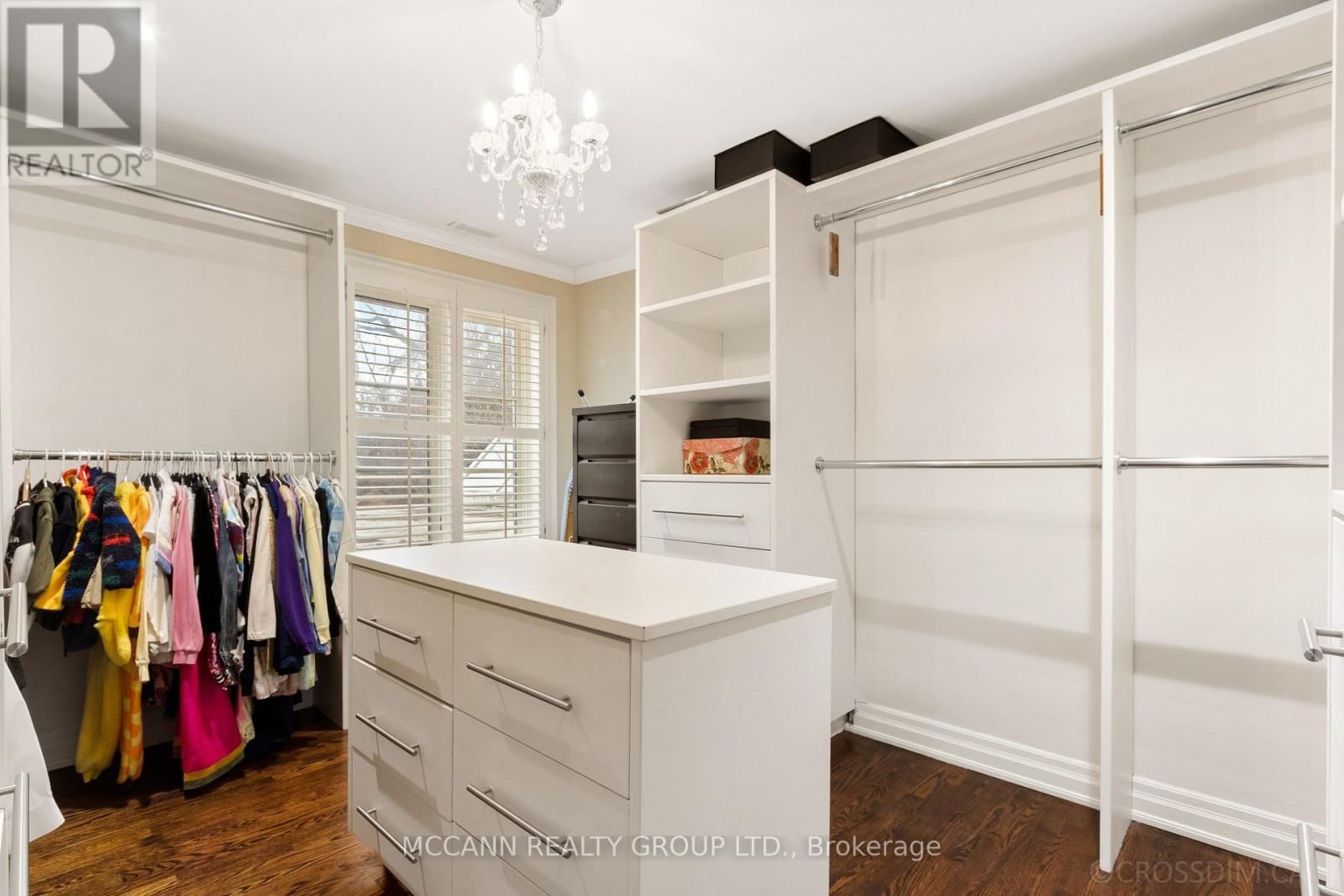 27 STRATHGOWAN CRESCENT Image 33