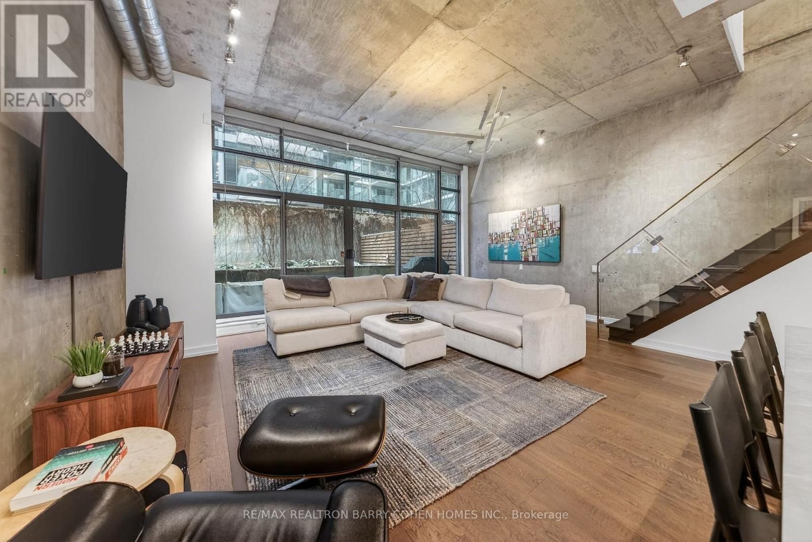 Th4 - 10 MORRISON STREET Image 12