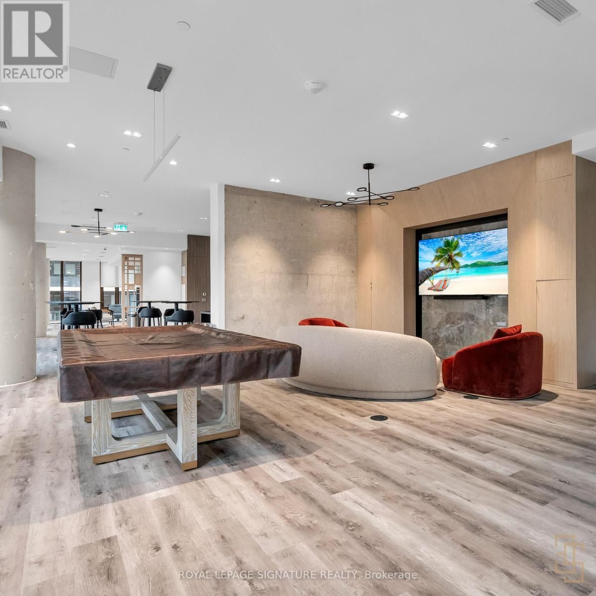 81 SHUTER STREET Image 37