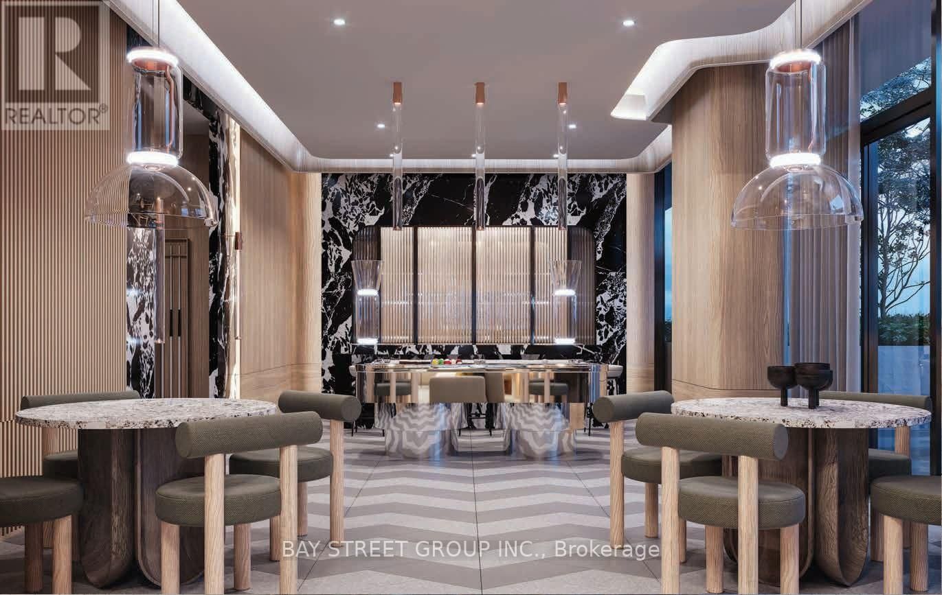 902 - 5 QUARRINGTON LANE Image 2