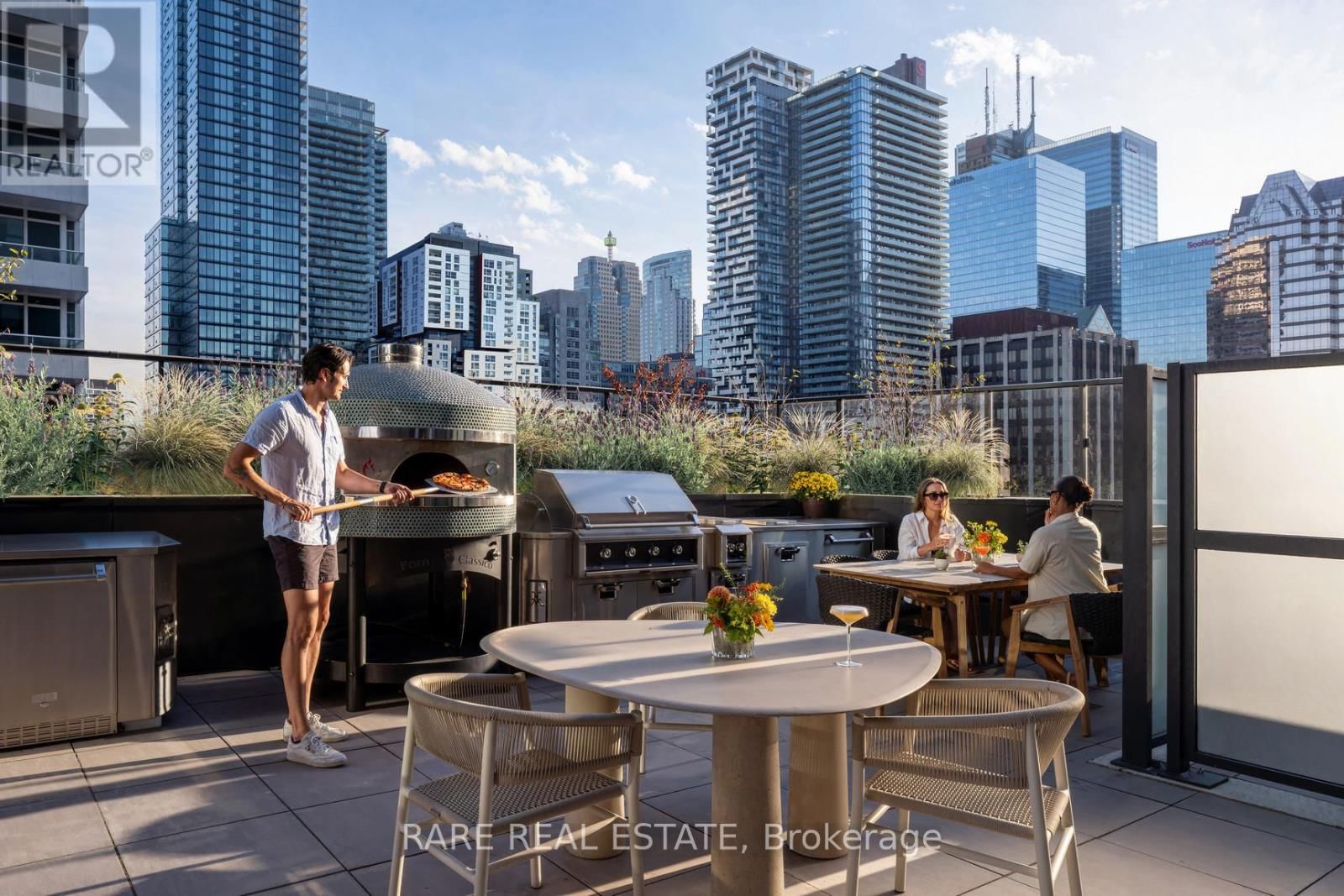 1007 - 30 MUTUAL STREET Image 23