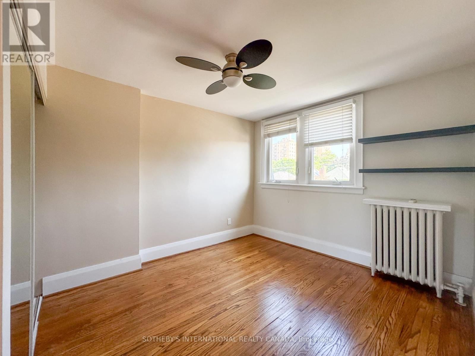 48 LAWRENCE AVENUE WEST Image 14