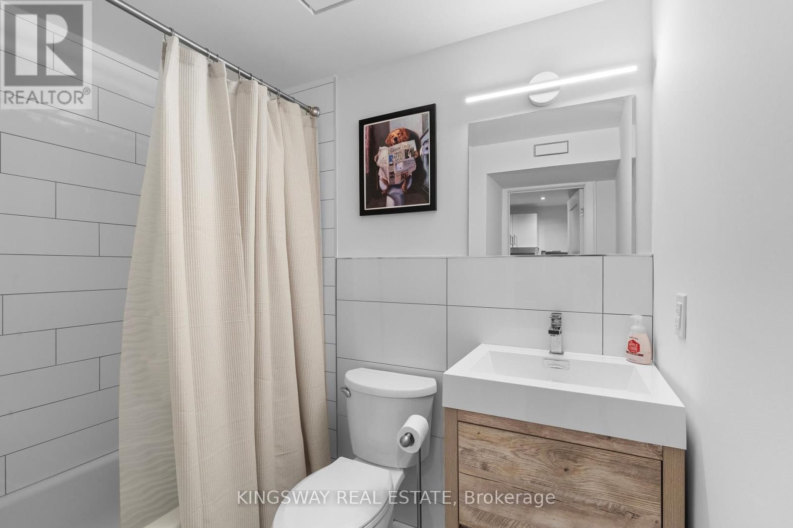 770 PALMERSTON AVENUE Image 31