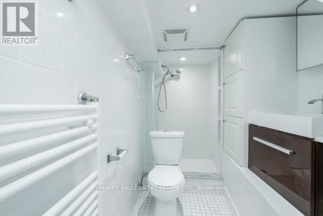 178 MANNING AVENUE Image 43