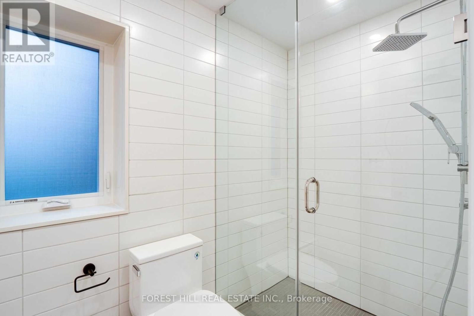 1 - 1 GREENSIDES AVENUE Image 14