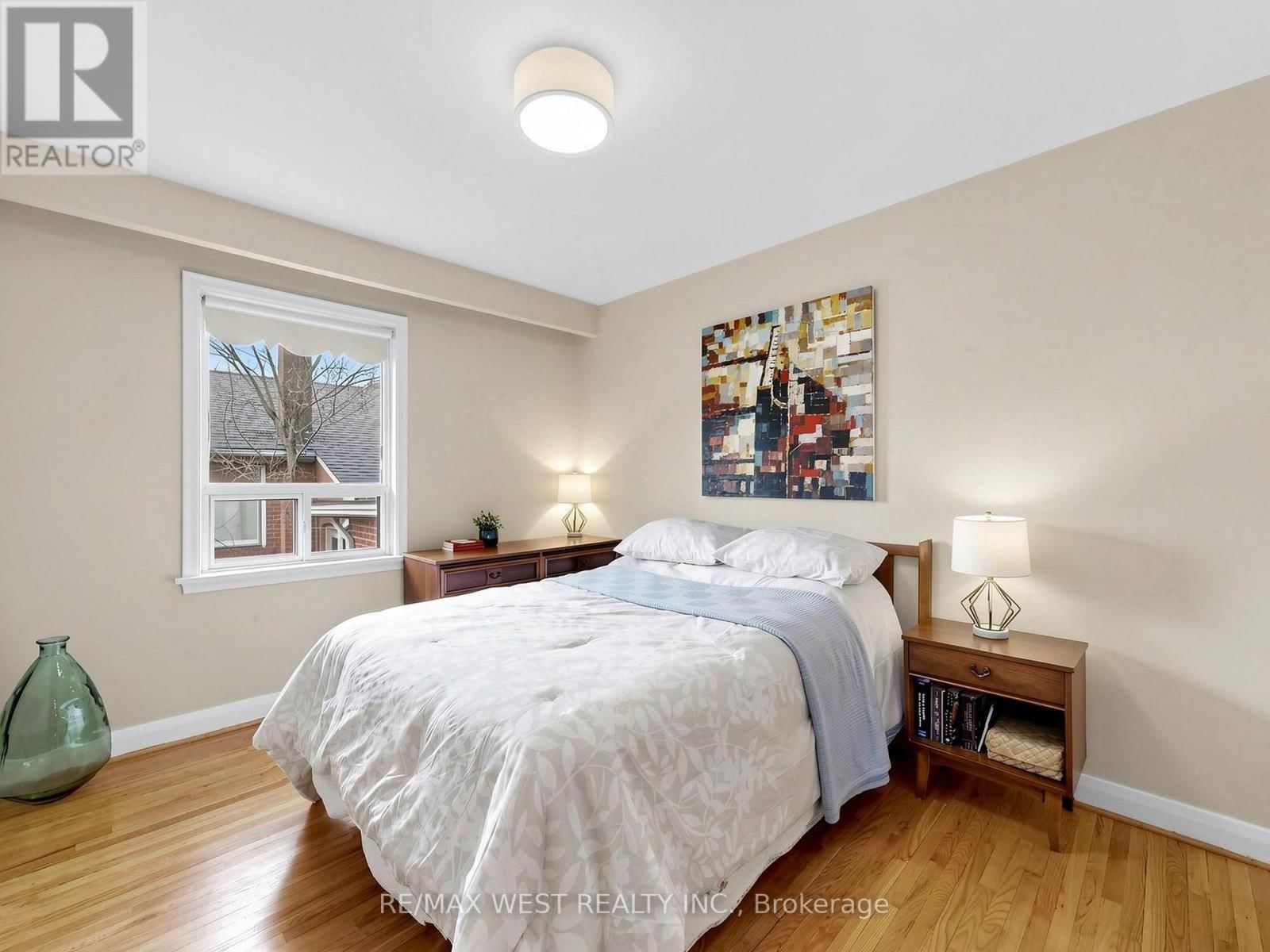 53 WEDGEWOOD DRIVE Image 14