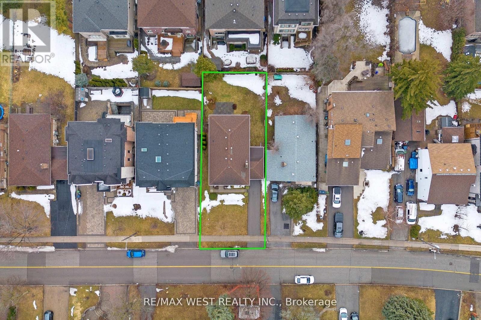 53 WEDGEWOOD DRIVE Image 33