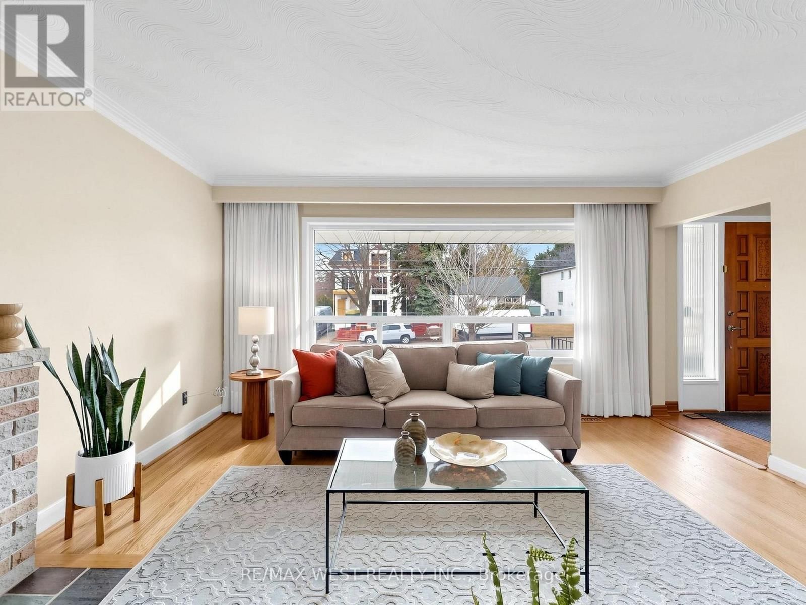 53 WEDGEWOOD DRIVE Image 5