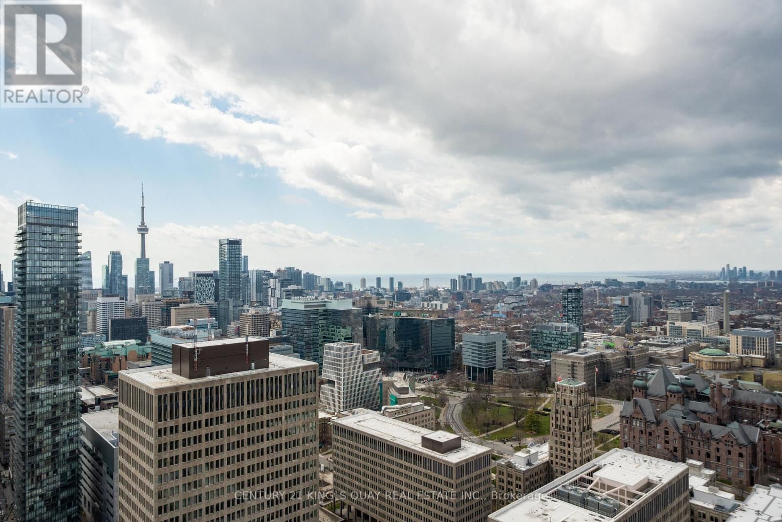 PH5 - 955 BAY STREET Image 30