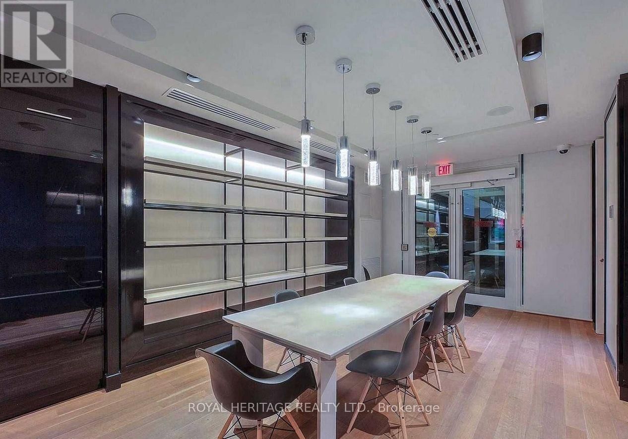 1106 - 30 ROEHAMPTON AVENUE Image 15