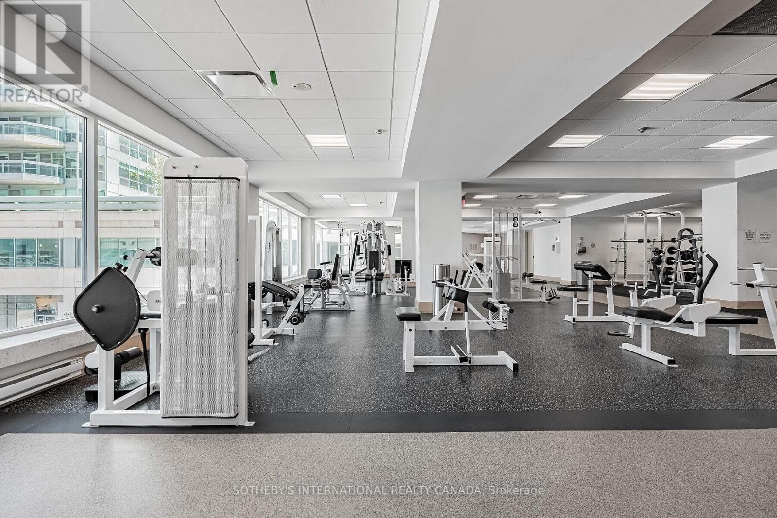 2305 - 10 QUEENS QUAY WEST Image 27