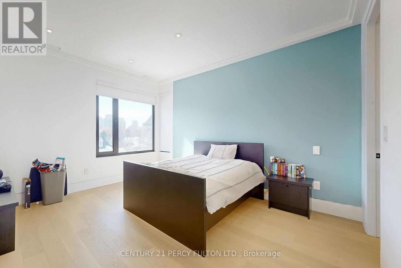 128 ANNDALE DRIVE Image 47