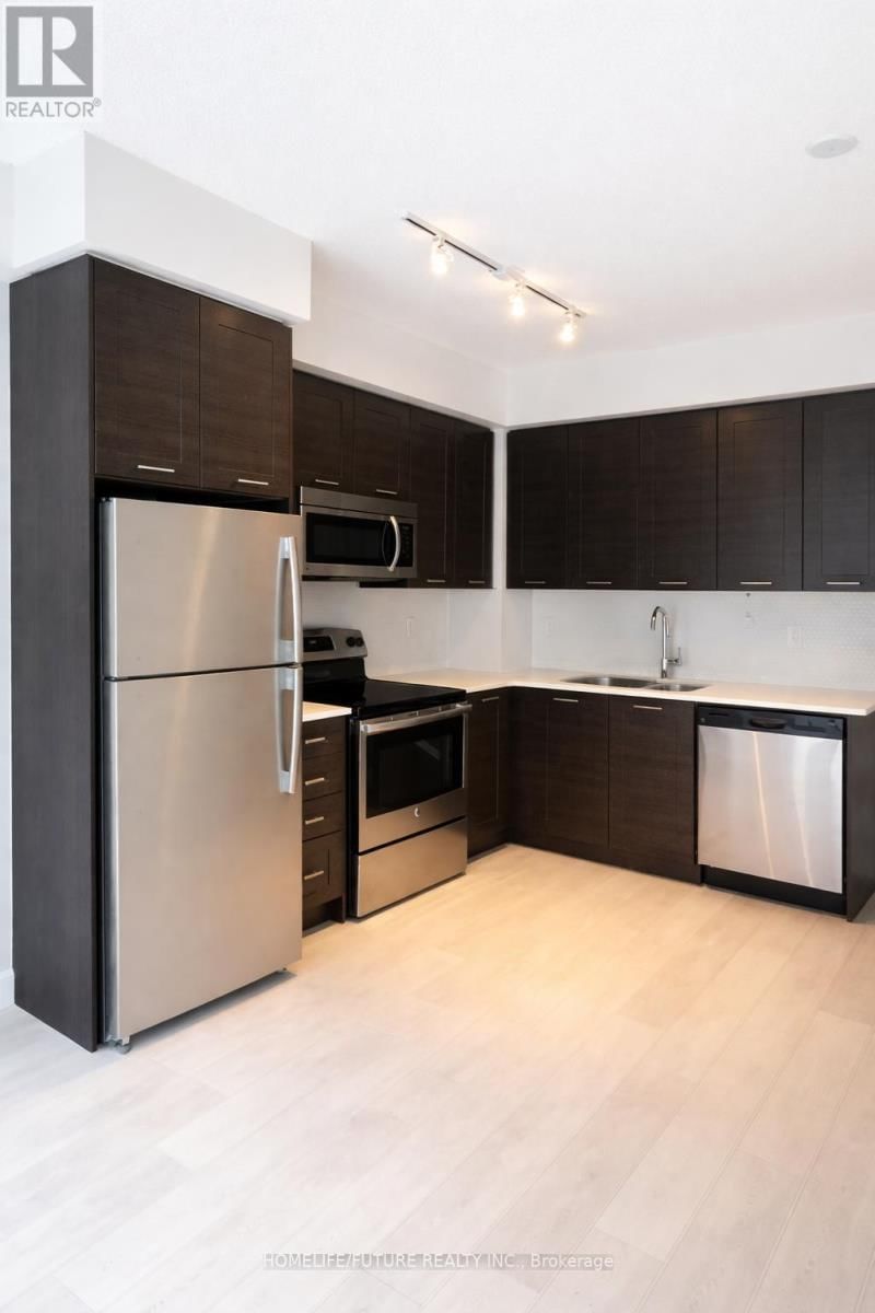 503 - 50 BRUYERS MEWS Image 2