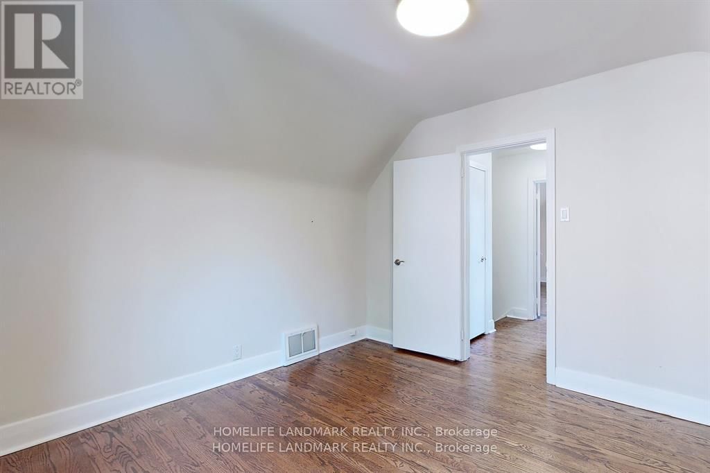 21 PLEASANT AVENUE Image 27