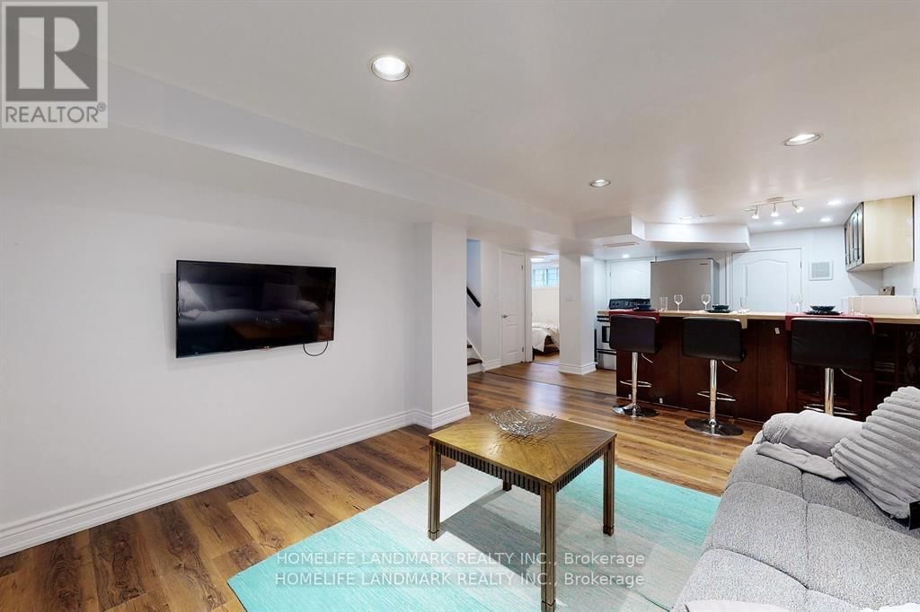 Lower - 21 PLEASANT AVENUE Image 5