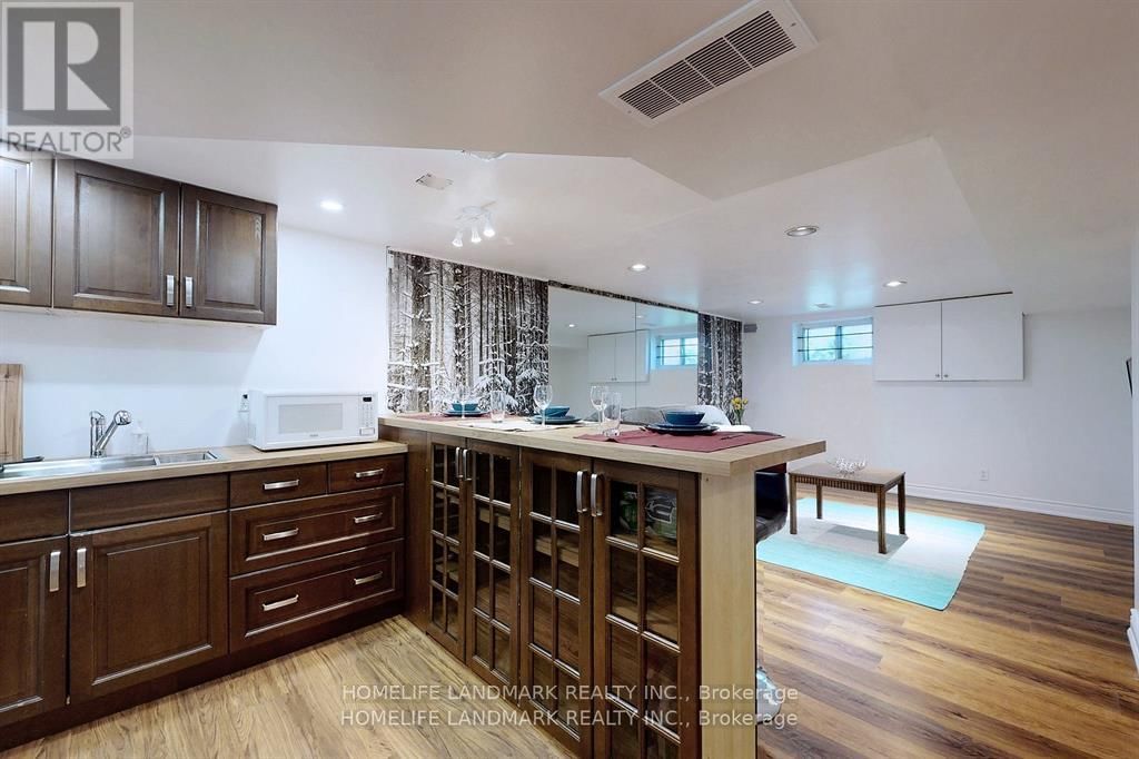 Lower - 21 PLEASANT AVENUE Image 8