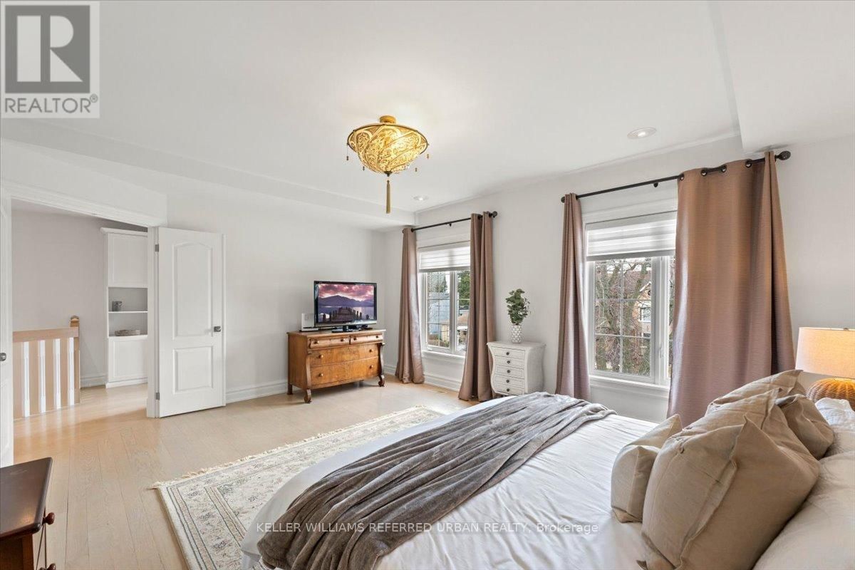 128 BURNDALE AVENUE Image 27