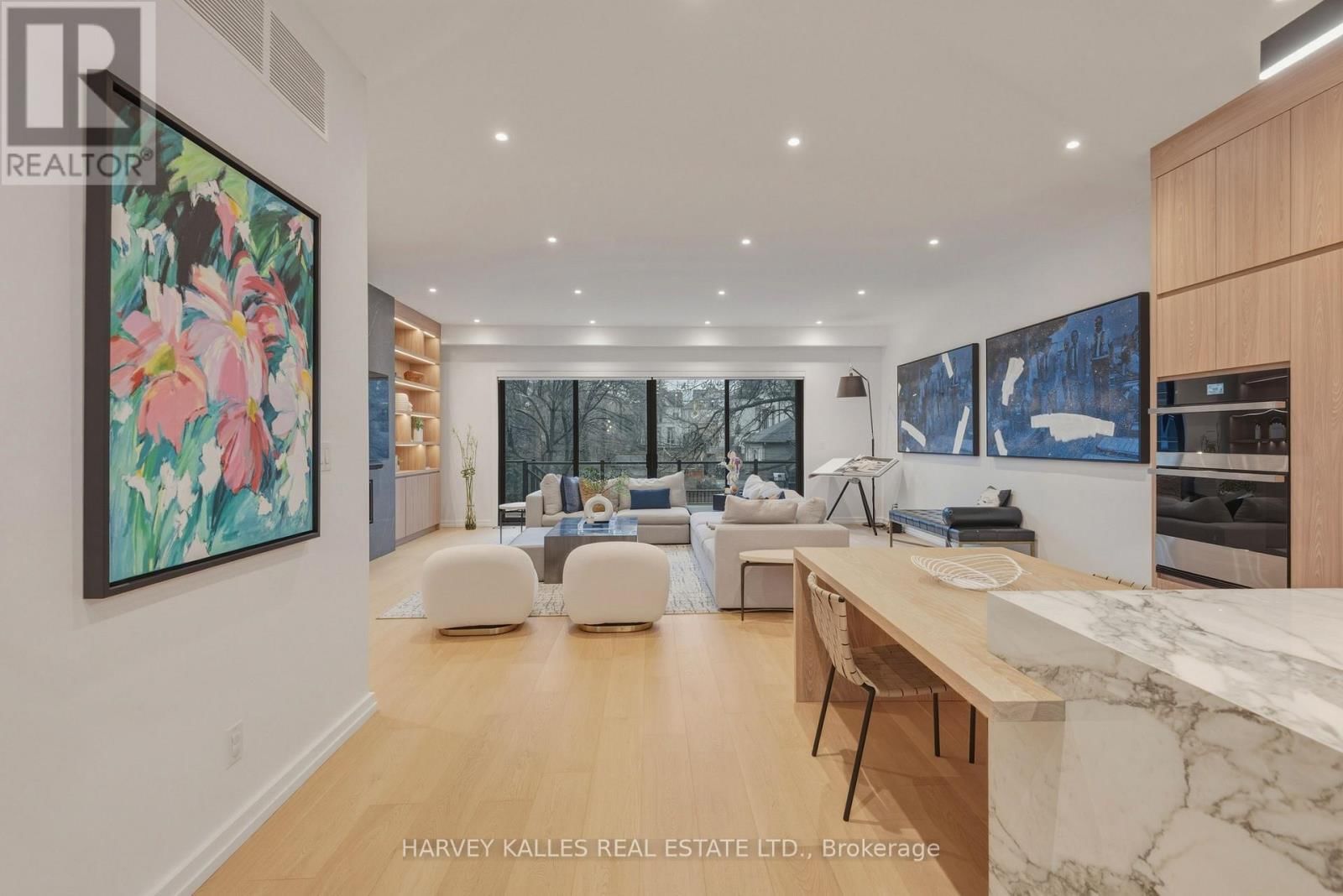 45 GLOUCESTER GROVE Image 17