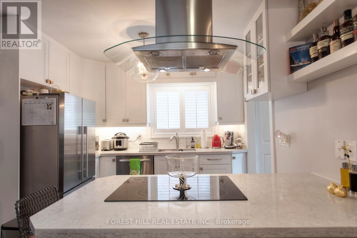 136 HOLLYWOOD AVENUE Image 10