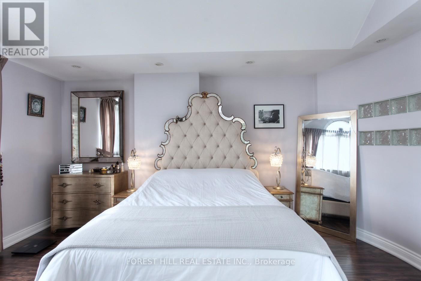 136 HOLLYWOOD AVENUE Image 16