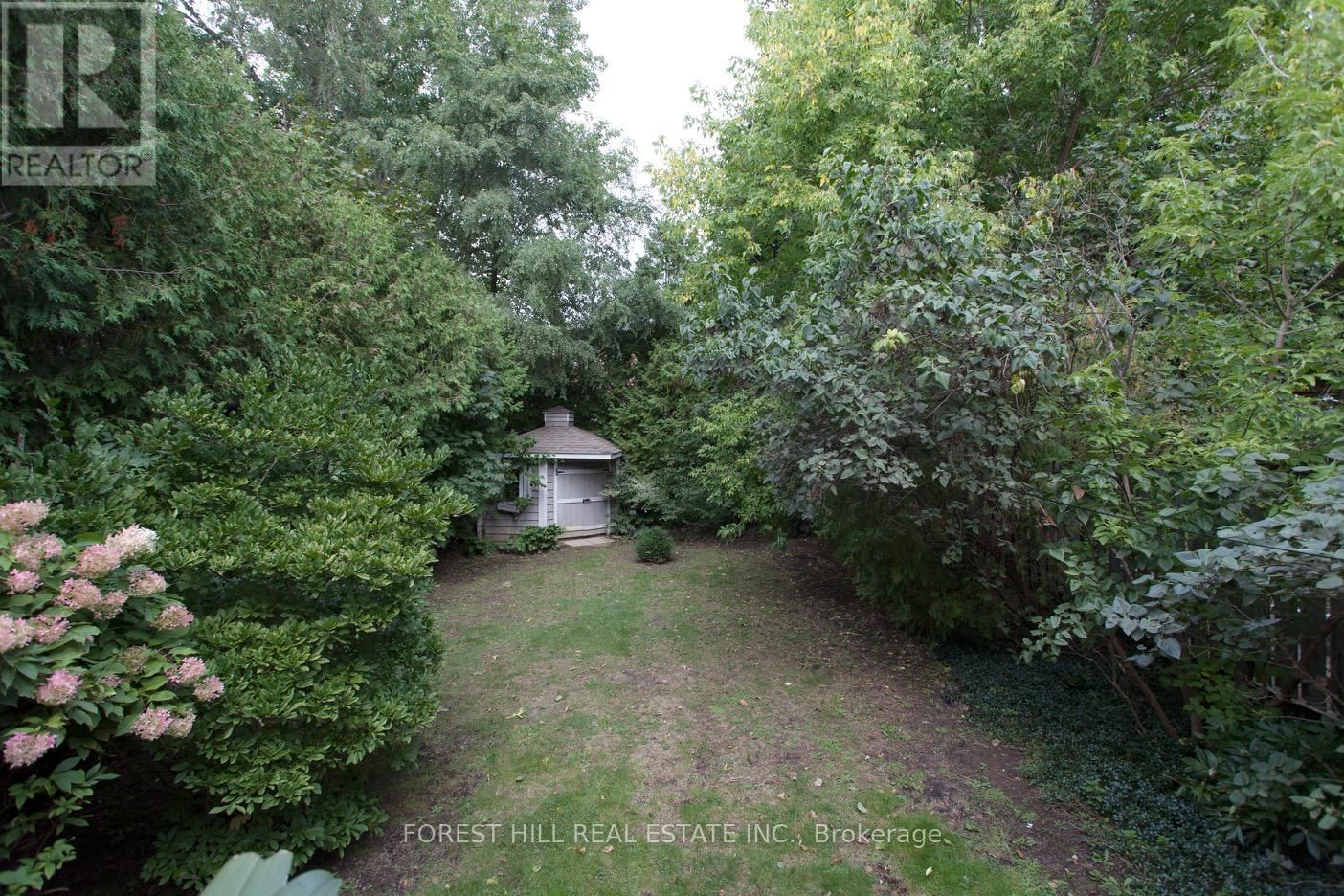 136 HOLLYWOOD AVENUE Image 31