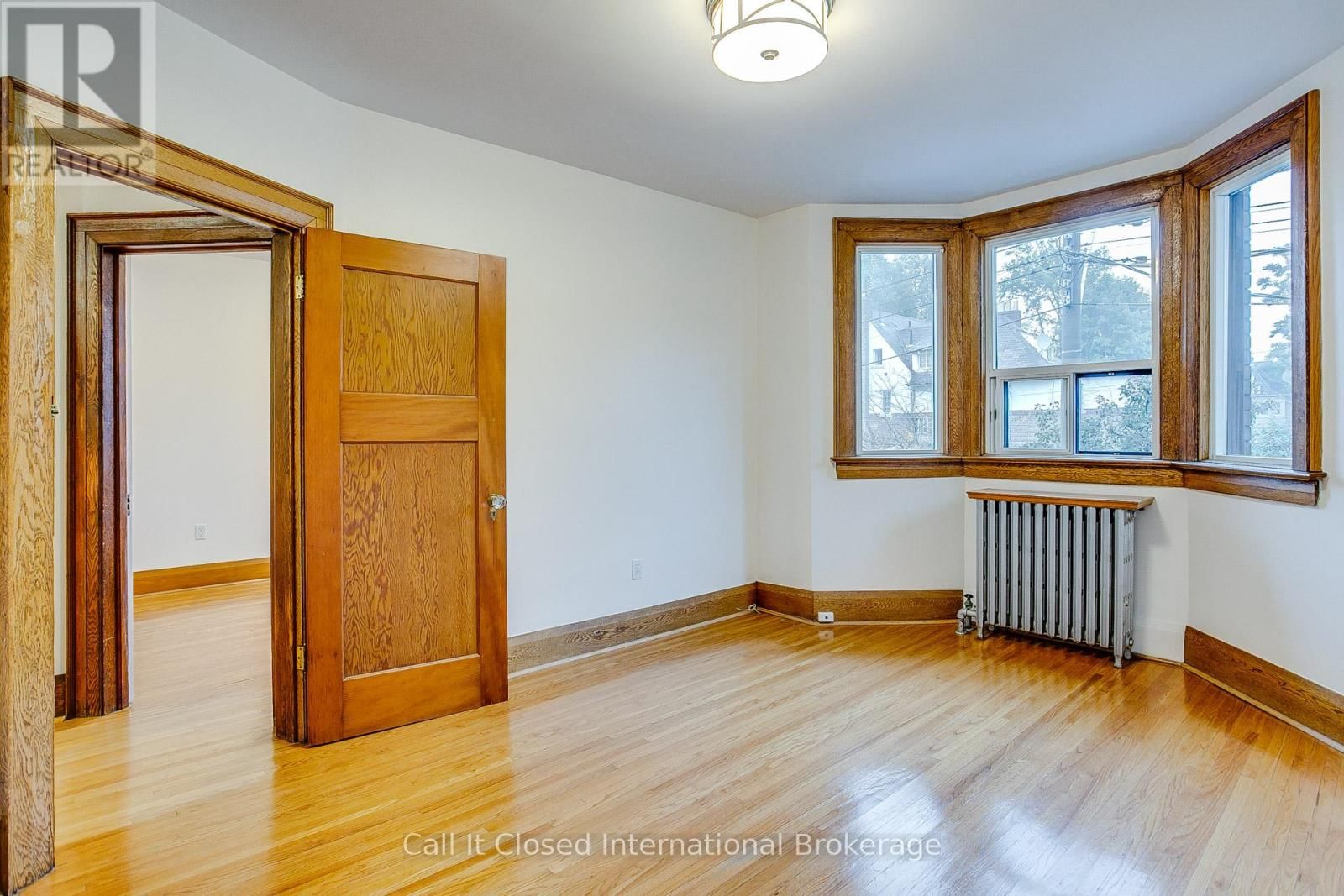 380 SPADINA ROAD Image 26