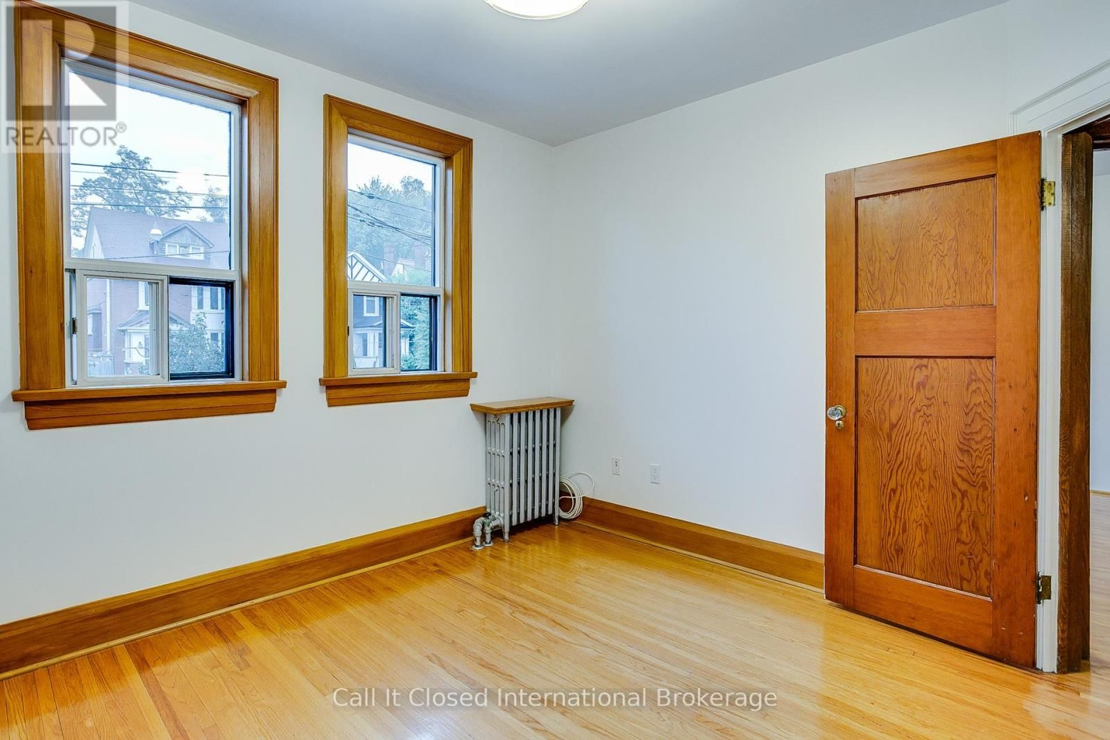 380 SPADINA ROAD Image 27