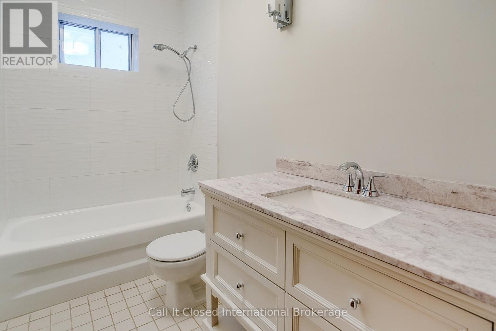 380 SPADINA ROAD Image 34