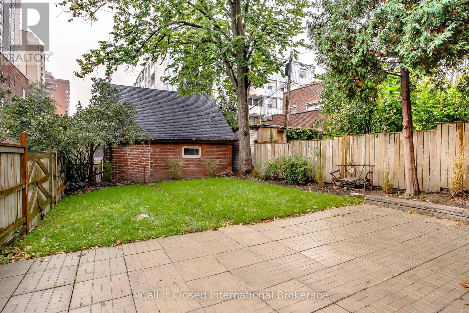 380 SPADINA ROAD Image 47