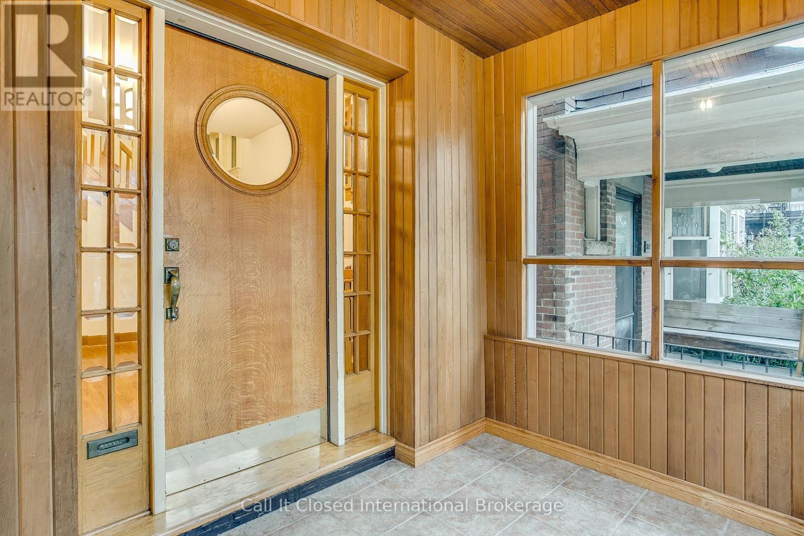 380 SPADINA ROAD Image 6