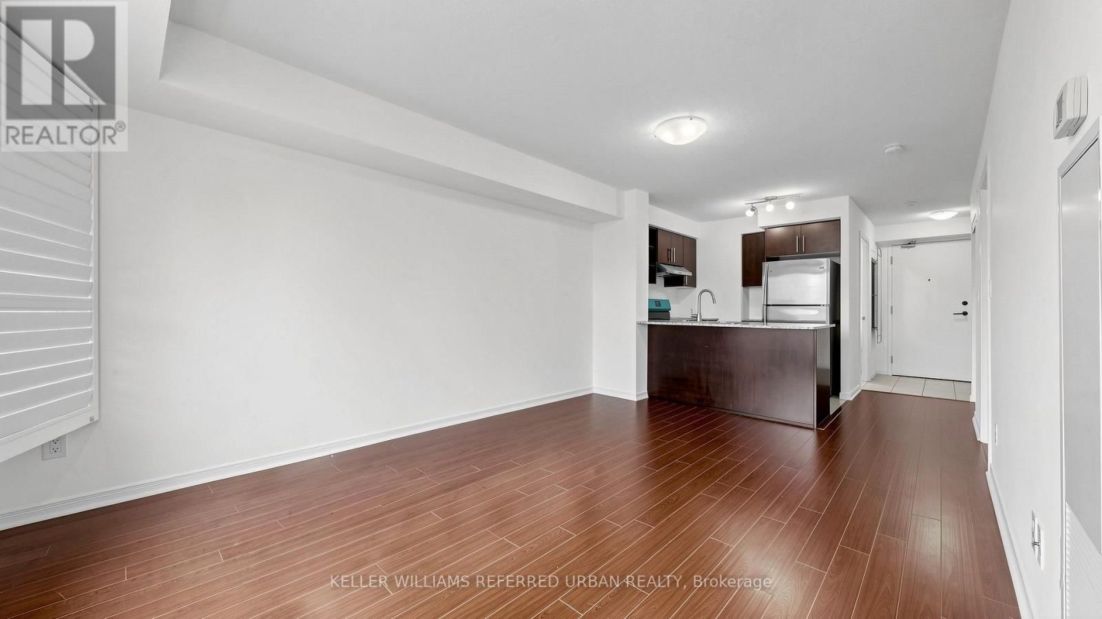 614 - 120 DALLIMORE CIRCLE Image 16