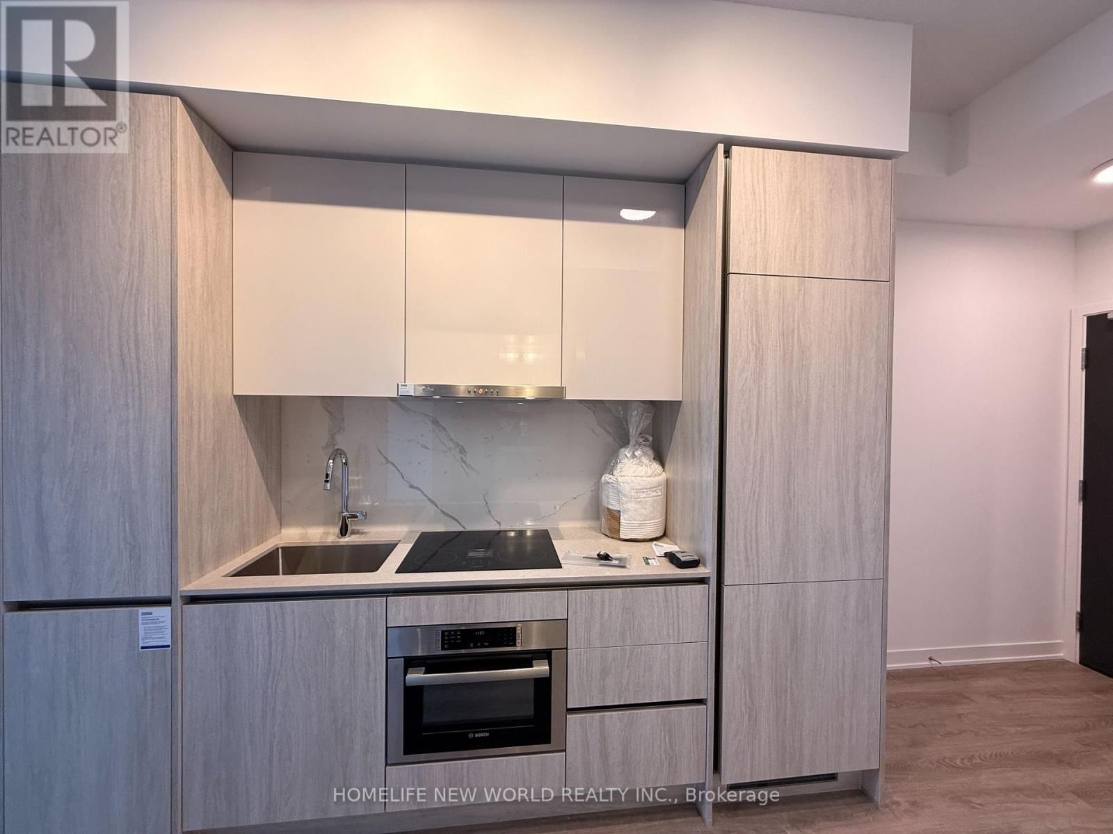 1101 - 180 FRONT STREET EAST Image 6