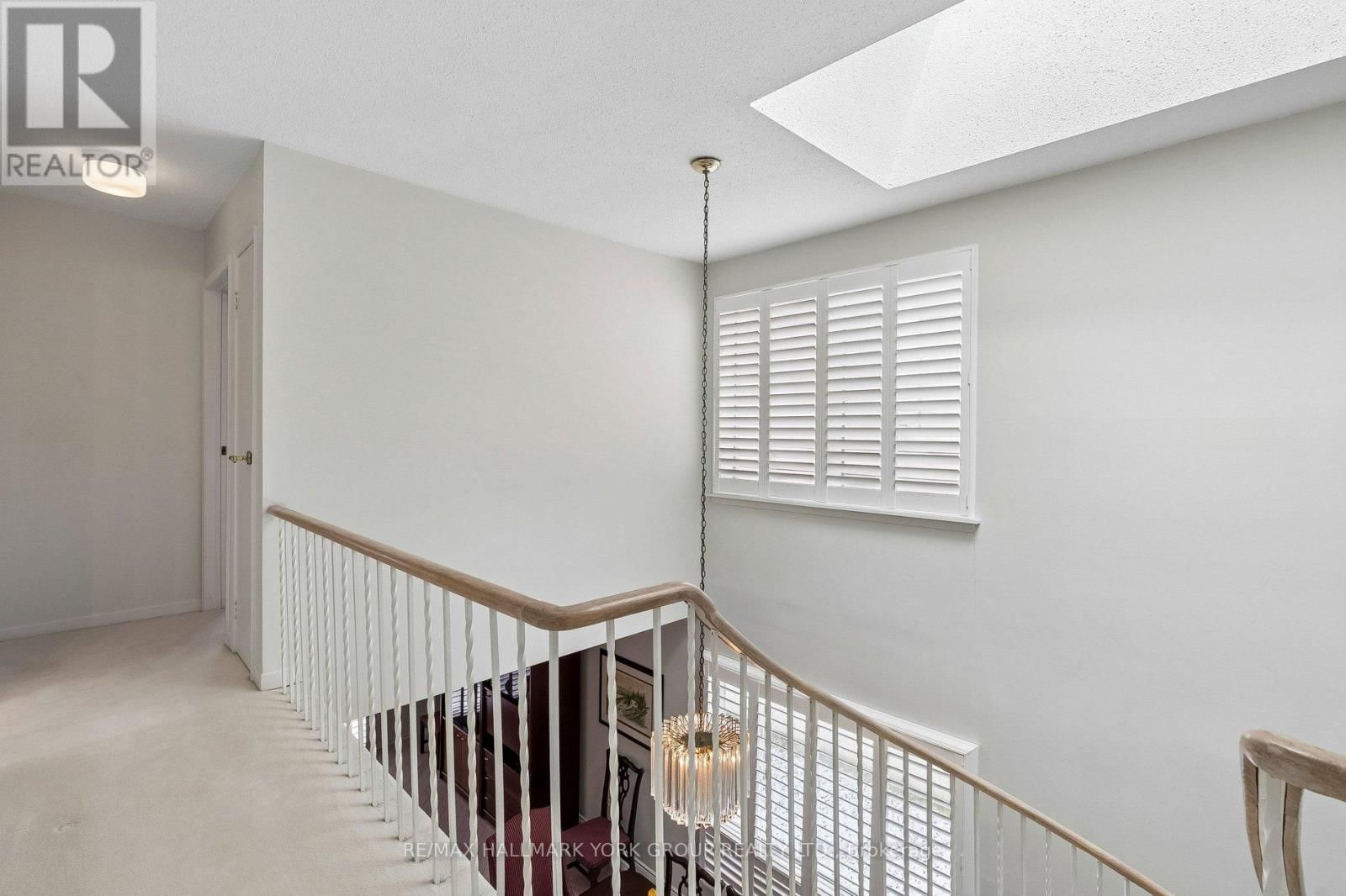 44 ENGLISH IVY WAY Image 43