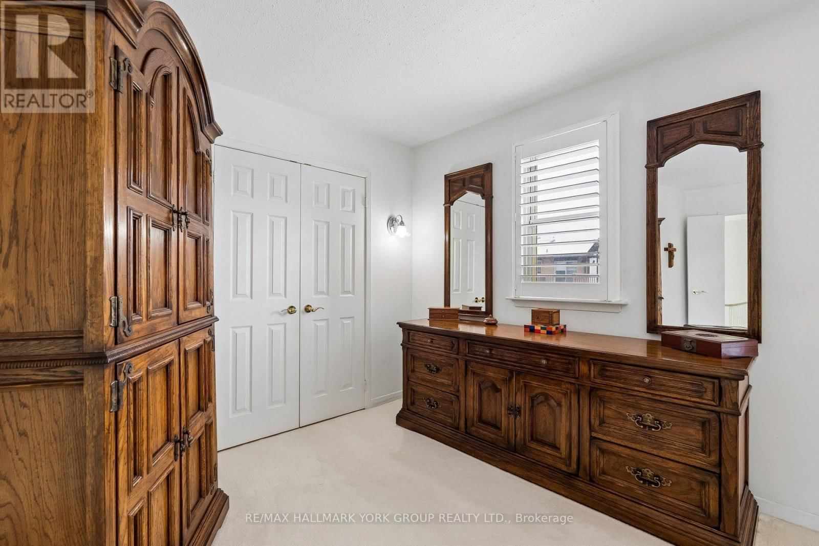 44 ENGLISH IVY WAY Image 46