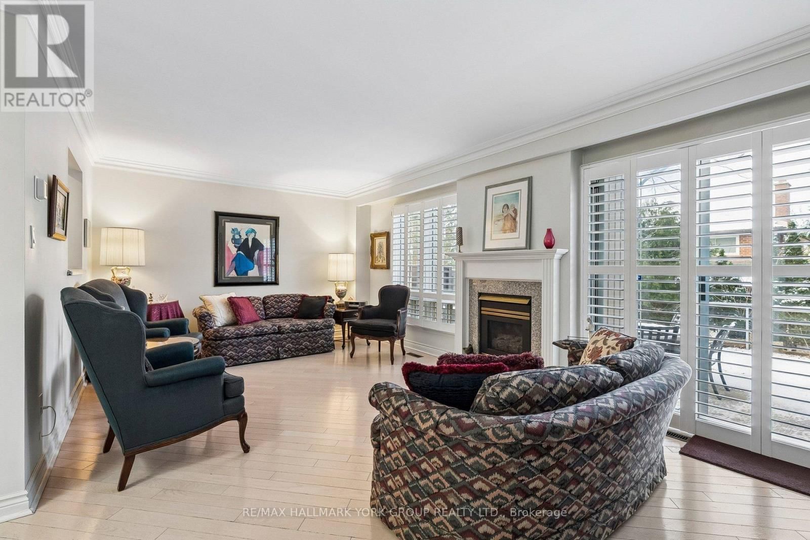 44 ENGLISH IVY WAY Image 9