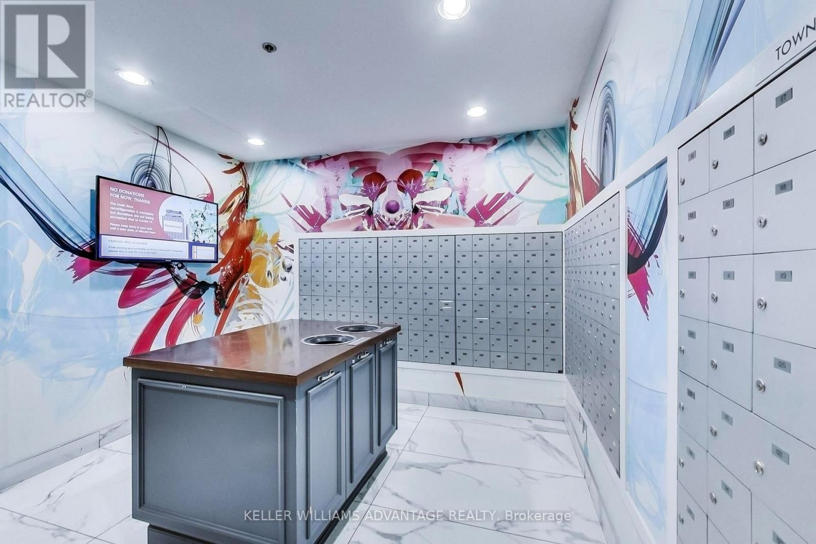 810 - 1029 KING STREET WEST Image 8