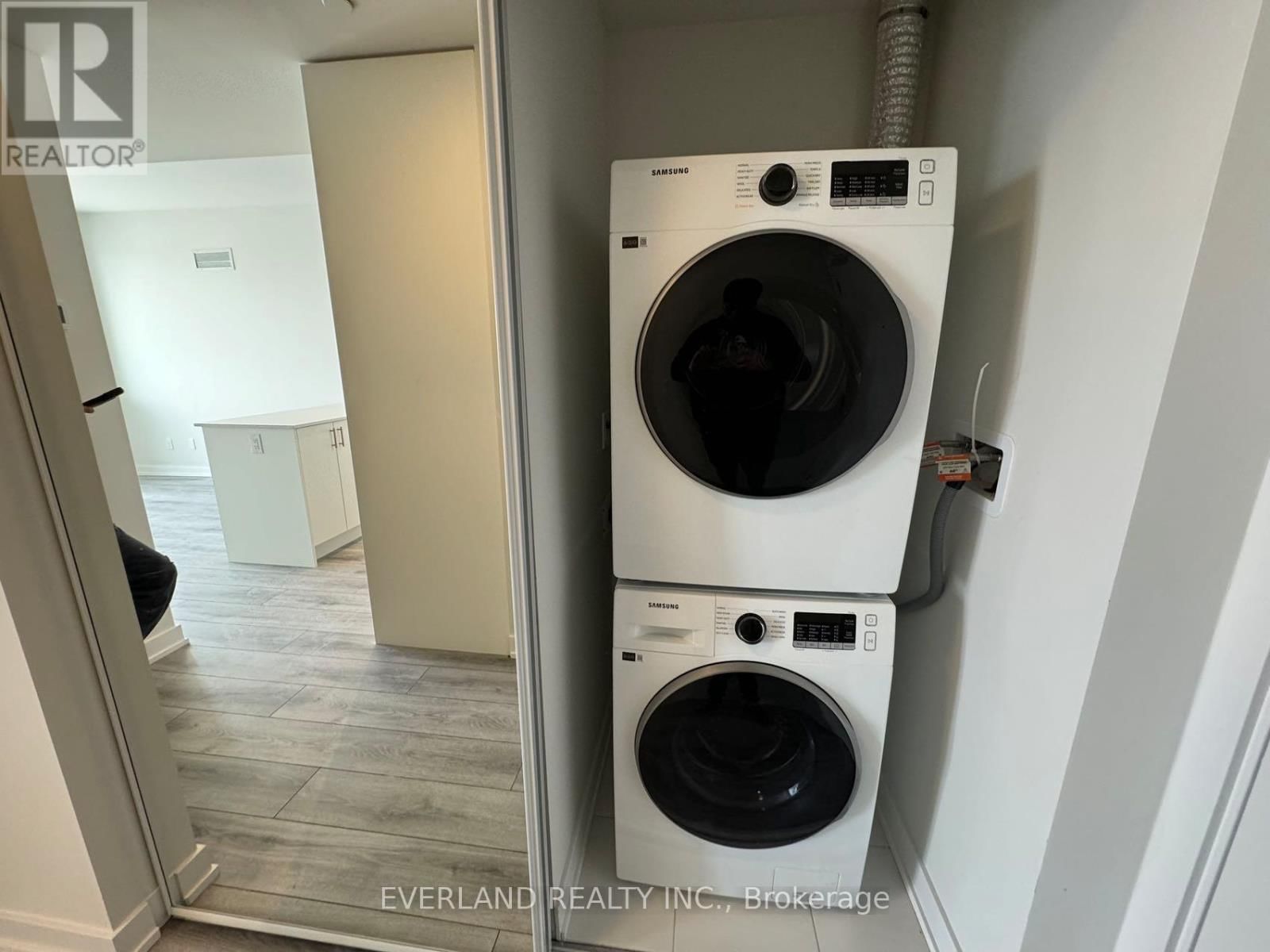 905 - 15 ELLERSLIE AVENUE Image 5